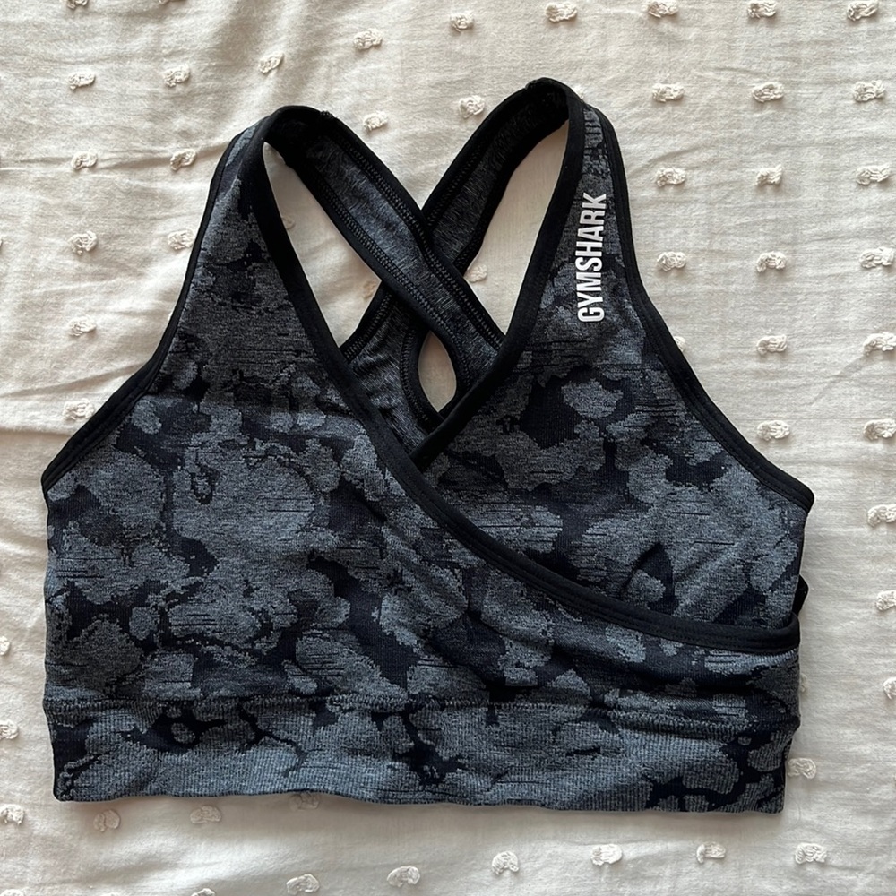 GYMSHARK Sports Bra